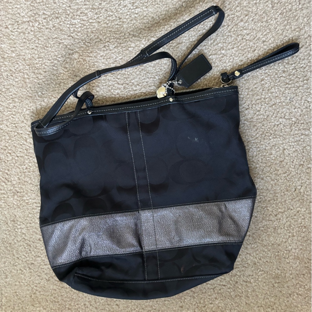 Coach Signature Black Tote Bag
